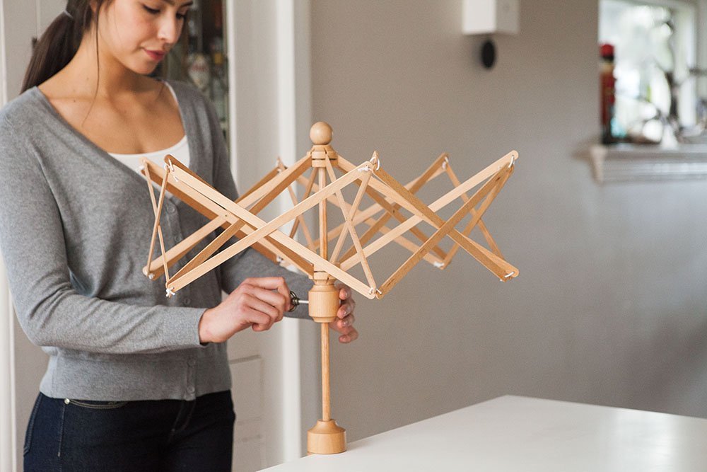 Best Yarn Swift – Buyer’s Guide