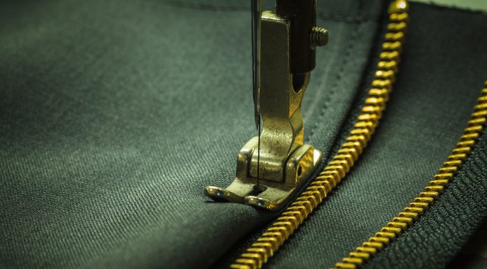 How to Sew a Zipper in 5 Easy Steps – Basic and Invisible Zipper Tutorial how to sew a zipper